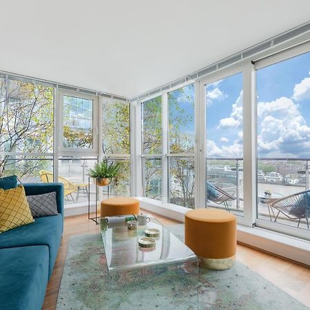 Best Thames View In Town! Large Luxxe Nomad Design Family Home لندن المظهر الخارجي الصورة