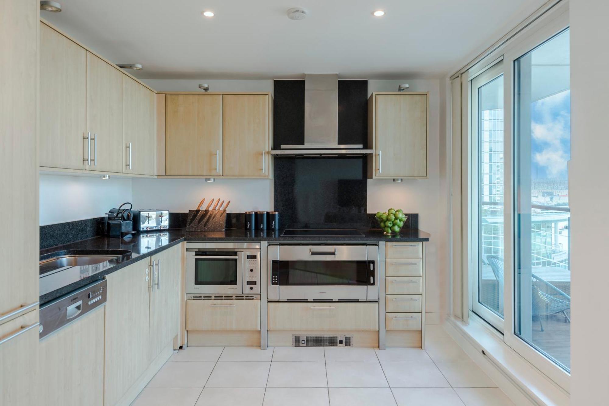 Best Thames View In Town! Large Luxxe Nomad Design Family Home لندن المظهر الخارجي الصورة